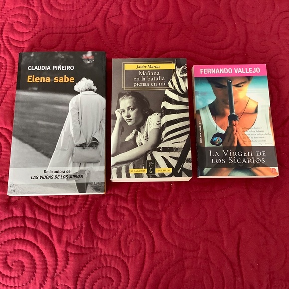 Set of 3 Books In Spanish Paperback - Picture 2 of 2